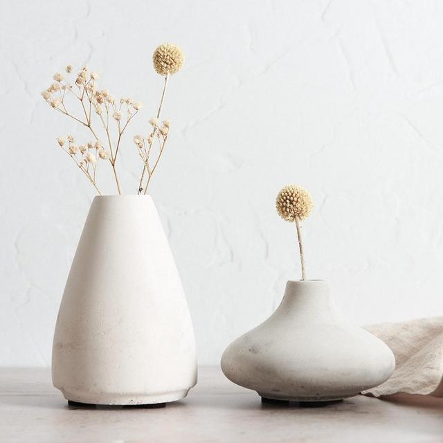 Minimal Concrete Bud Vases, simple dried flower vases, available in two styles and several colours, perfect as a housewarming gift (EDVS1)