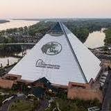 Bass Pro Shops at the Pyramid