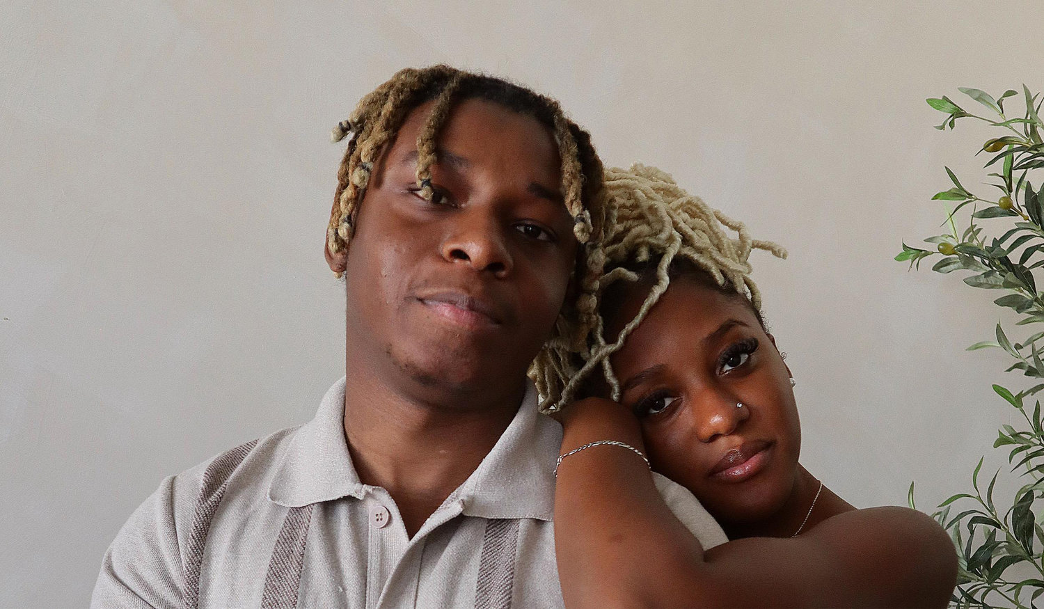 The Wedding Website of Praises Kusi and Prestige Boko