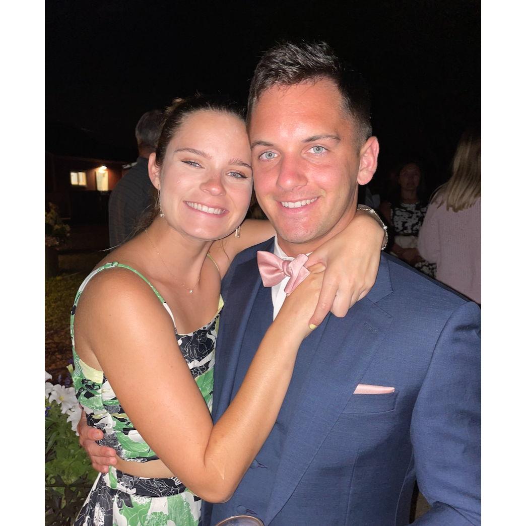 8 months into dating Luke took Katie as his plus one to Maddie and Jonah's wedding