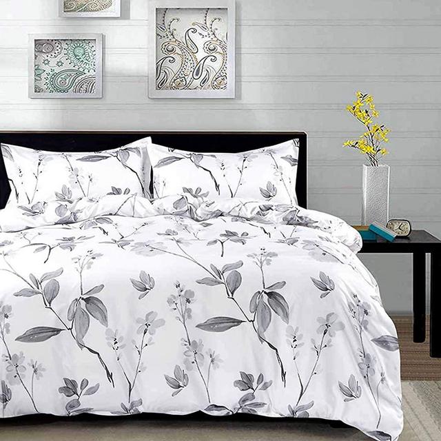 NANKO Duvet Cover Queen Set, 3 Piece - 90 x 90 Luxury Microfiber Down Flowers Comforter Quilt Cover with Zipper, Ties - Best Modern Bedding for Men Women Bed, White Floral Leaf