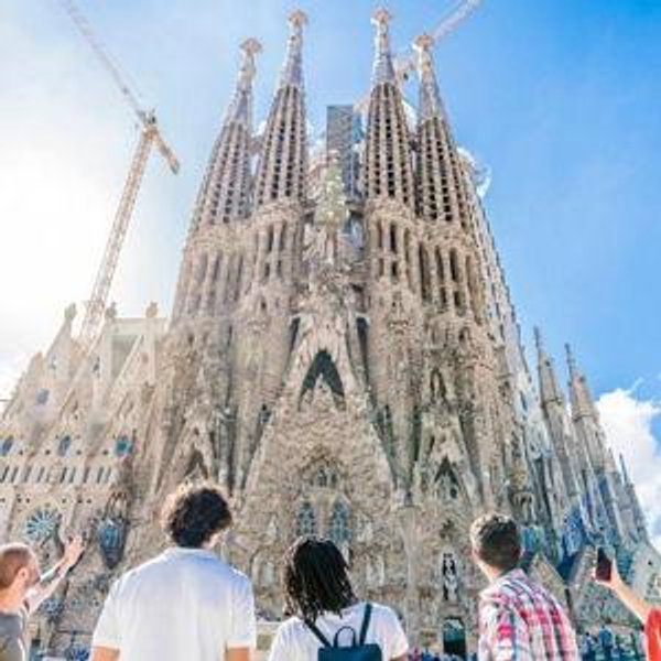 Sagrada Familia Tour in Barcelona