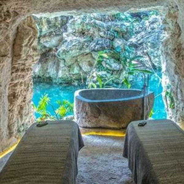 60-Minute Couples Massage