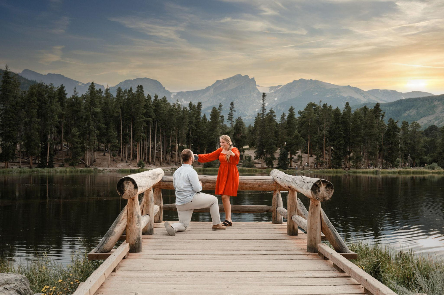The Wedding Website of Hunter Perkins and Anna Ploof