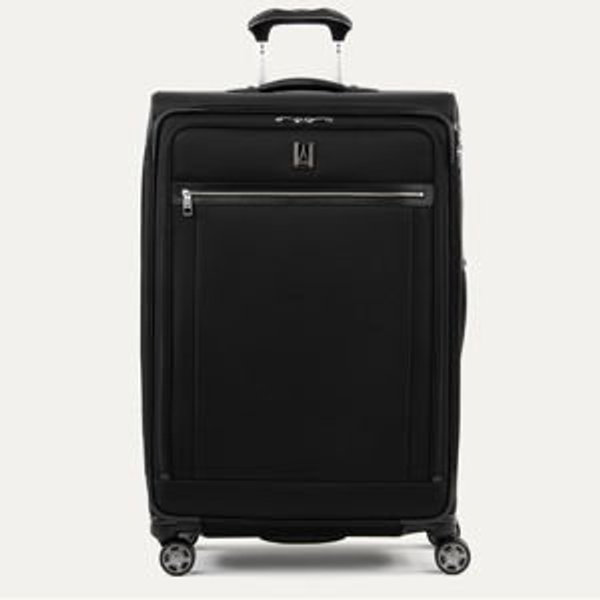 Platinum® Elite Large Check-In Spinner