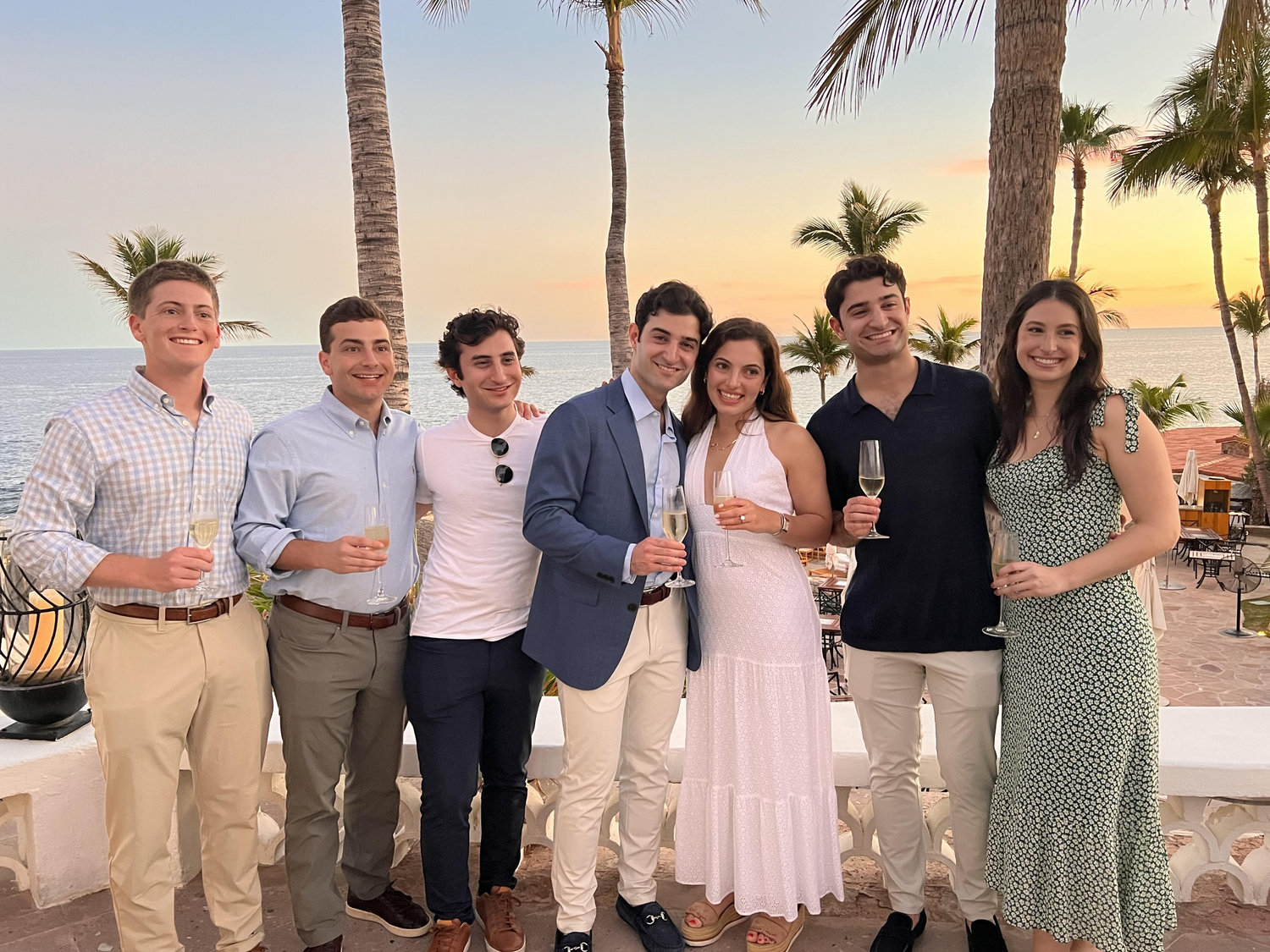The Wedding Website of Sophie Susser and Hunter Fields