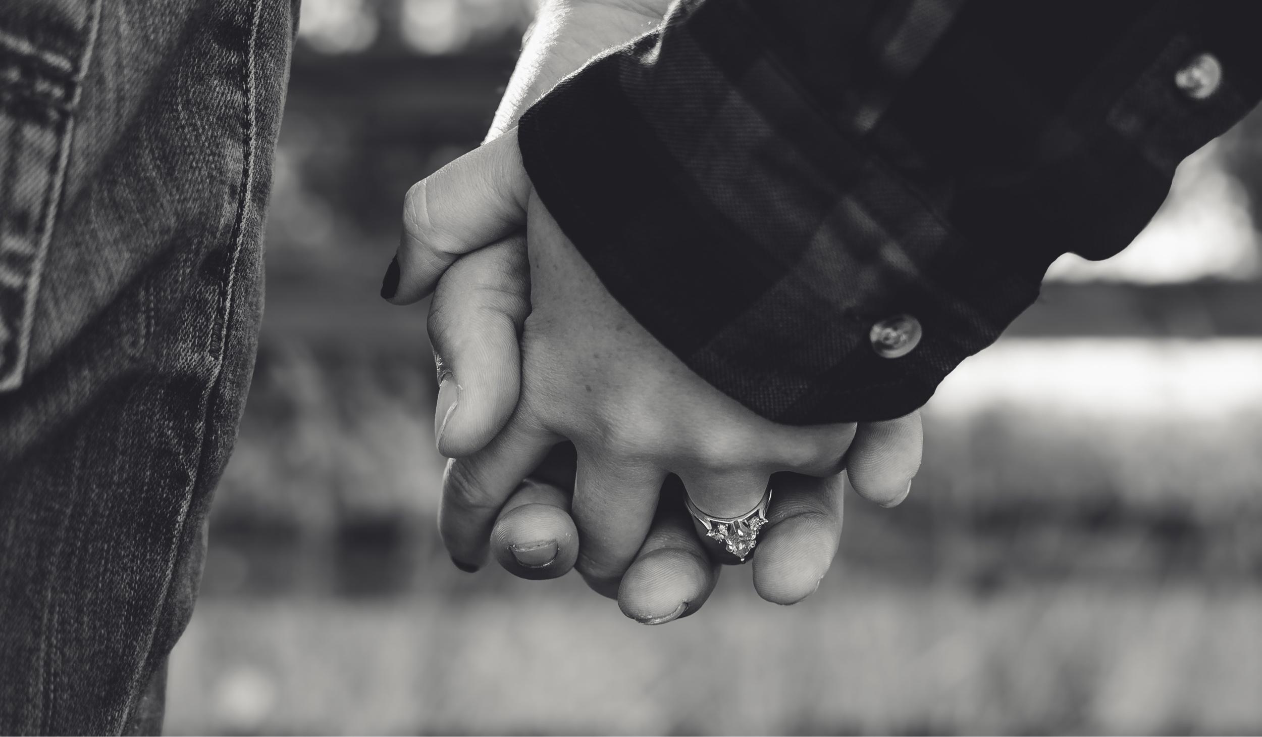 The Wedding Website of Rebekah Quaglio and Dakota Carlgren