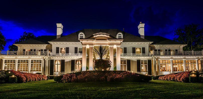 The Wedding Website of Jena Angeliadis and Tim Kolesaire