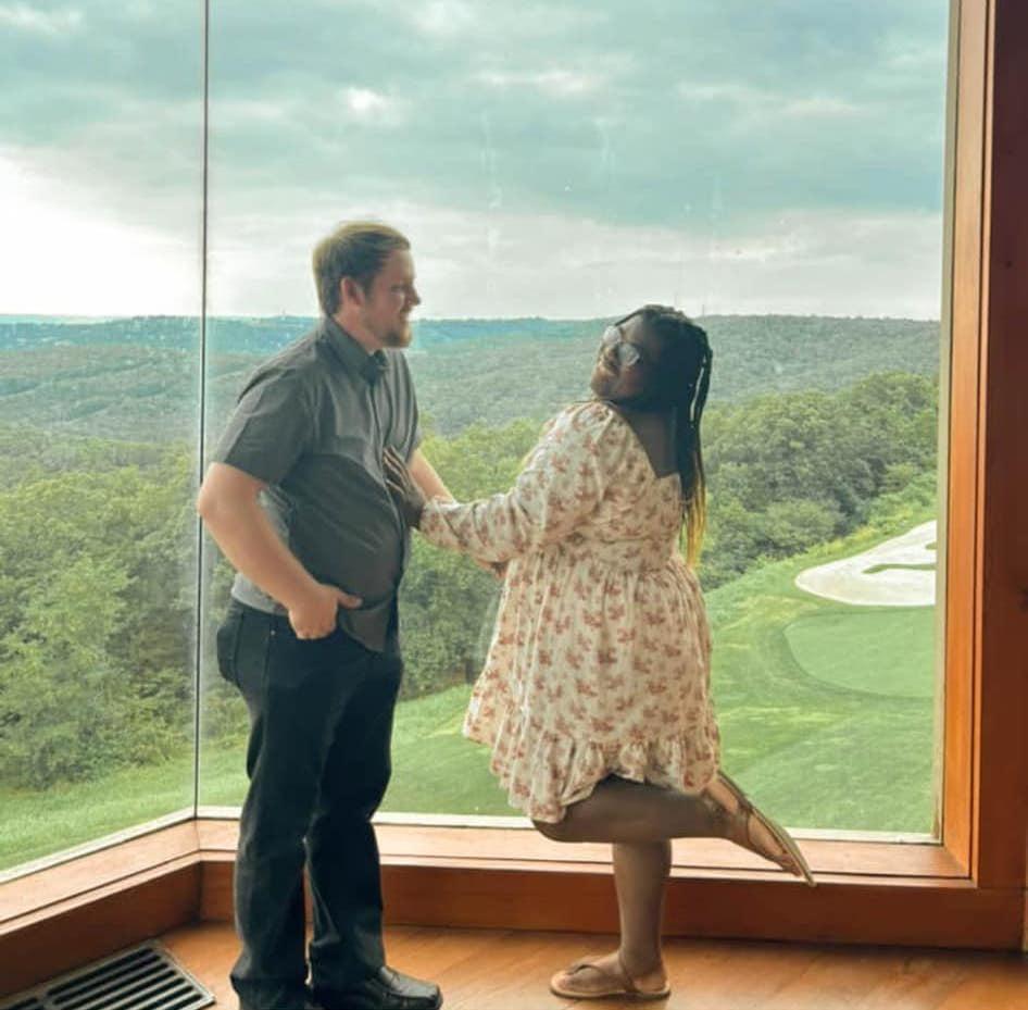 The Wedding Website of Natalie DeRadcliffe and Jonathan Markle
