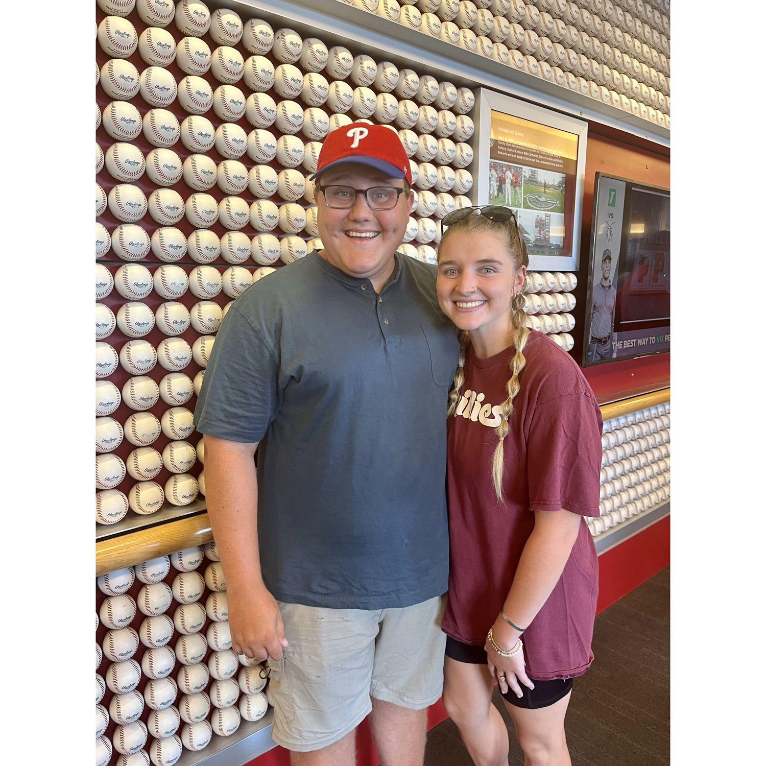 The only photo evidence of Hannah in Phillies Gear