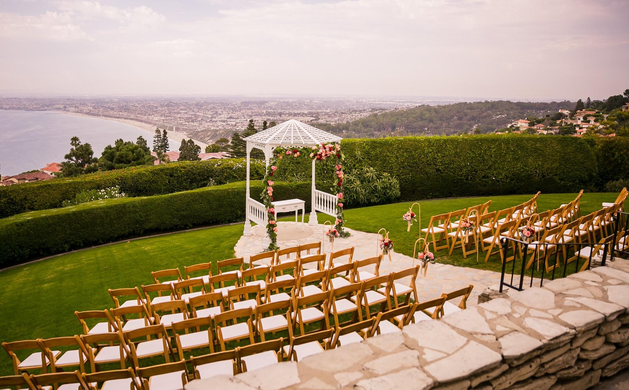 The Wedding Website of Tracy Wheelwright and Hao Fang