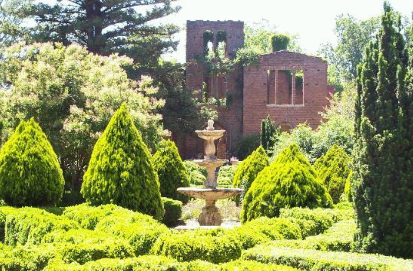 The Wedding Website of Kelsey Rhodes and Rawson Ridley