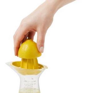 OXO - Good Grips Small Citrus Juicer