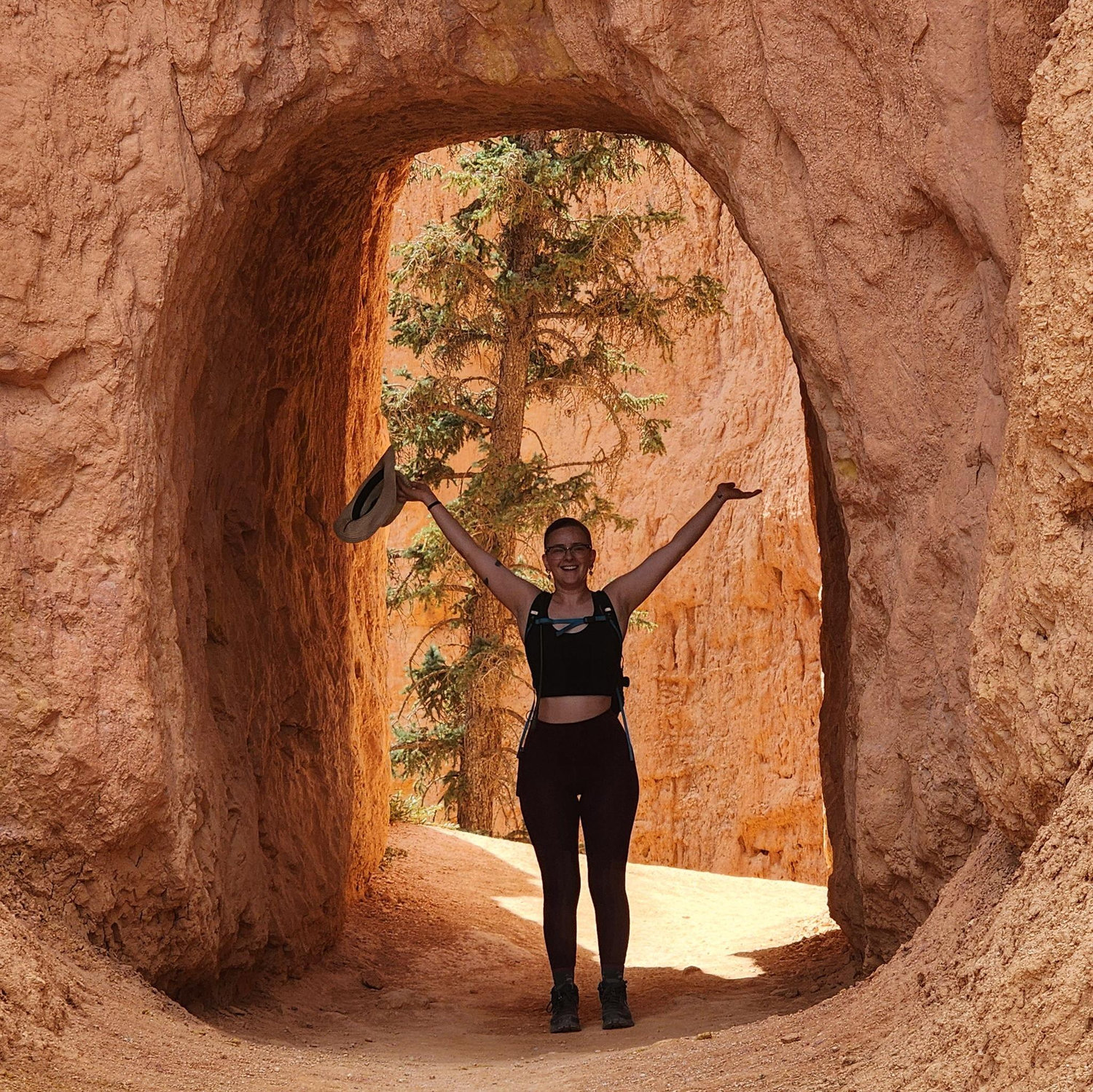 Francesca hiking the Hoodoos at Bryce Canyon National Park.
