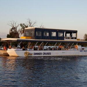 Wildlife Cruise & Dinner