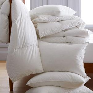 Premium King Down Alternative Pillow in Soft/medium