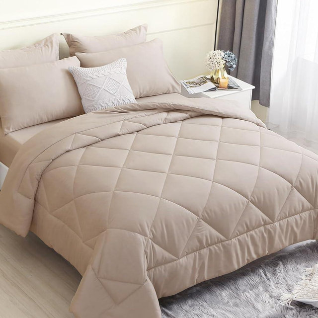 HEVUMYI Queen Comforter Set 7 Pieces, All Season Reversible Bed in a Bag Queen, Ultra Soft Queen Bedding Sets with Grey Comforter, Flat Sheet, Fitted Sheet, Pillowcases, Pillow Shams (Beige,Queen)