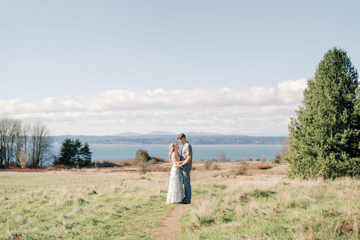 The Wedding Website of Jenna Batey and Connor Stoeser