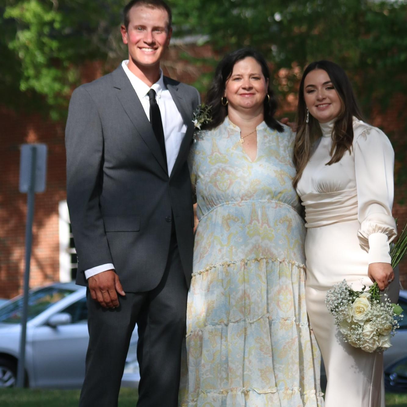 Angie Cianfarra (Mother of the Groom)