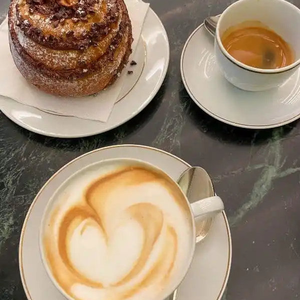 lyza's daily cuppa in Europe