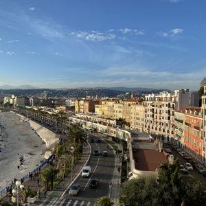 Honeymoon Fund: Car Rental in Nice