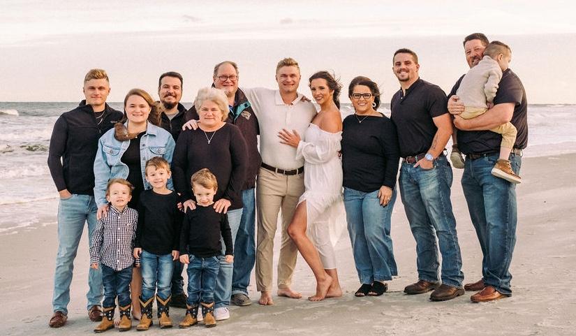 The Wedding Website of Morgan Thompson and Daniel Hall