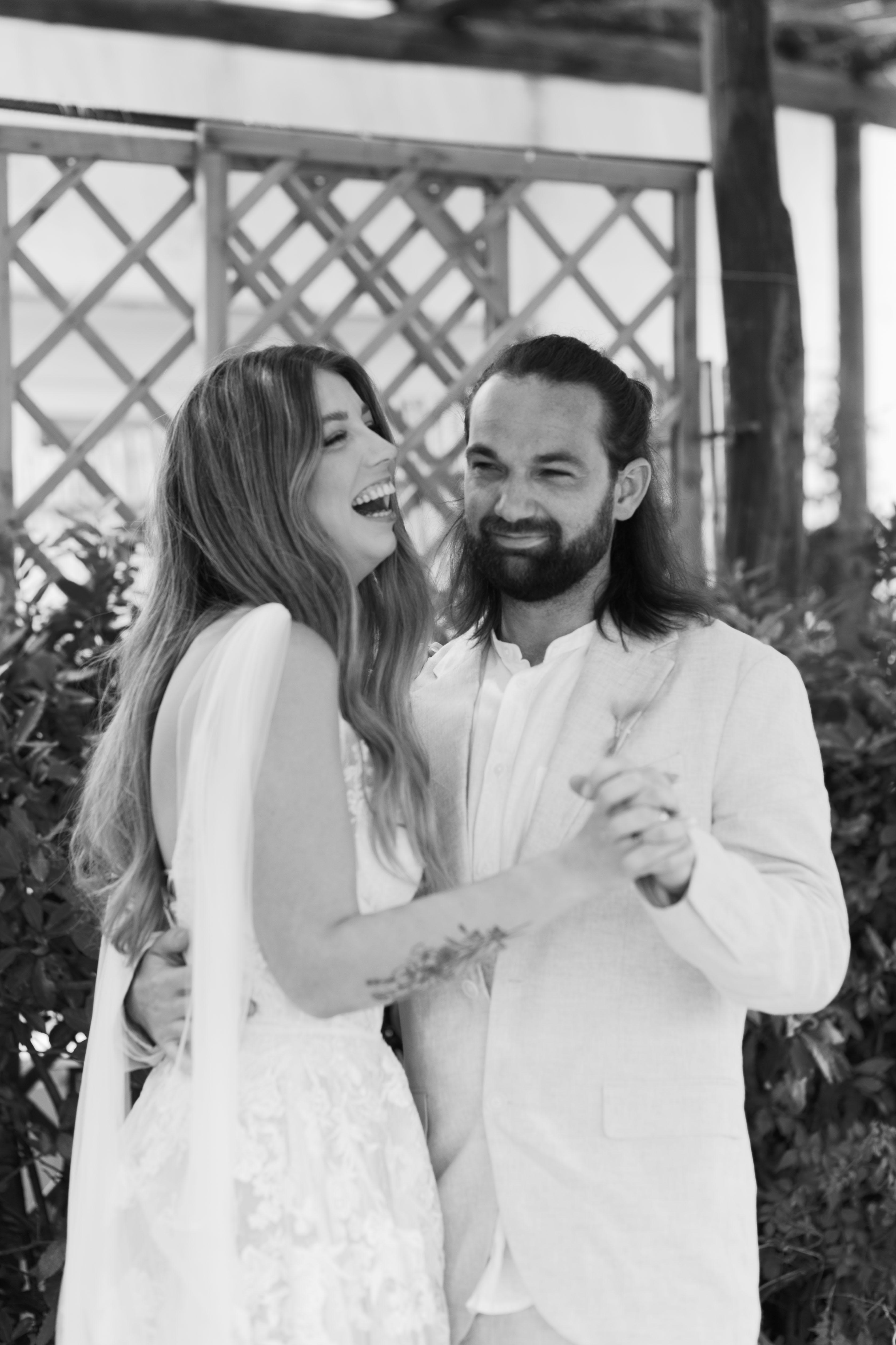 The Wedding Website of Rebecca Rudd and Derek Phillips