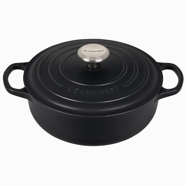 Le Creuset 3.5 qt. Signature Sauteuse Oven, Licorice