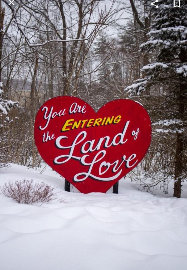 The Wedding Website of Angel White and Chris Heard