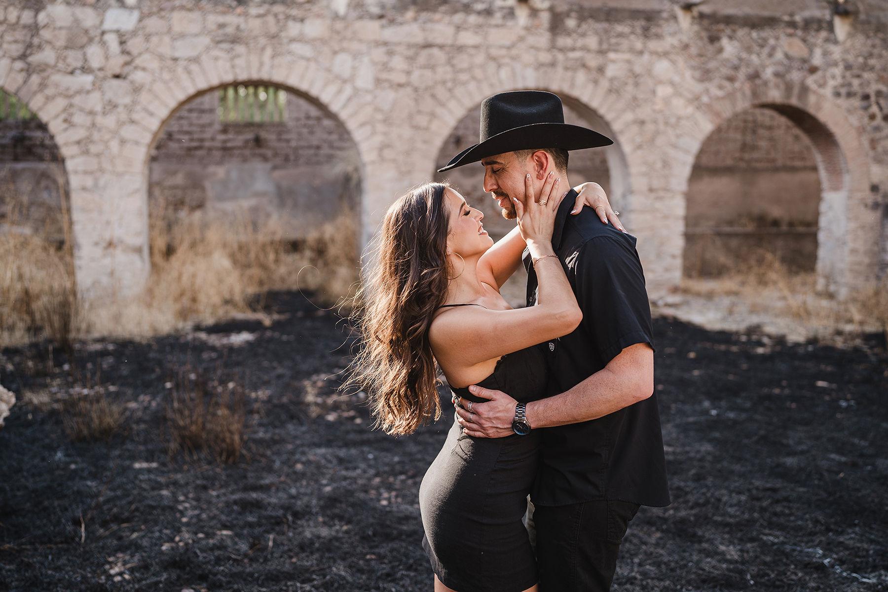 The Wedding Website of Elsa Solorio and Omar Núñez