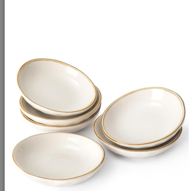 famiware Ocean Soy Sauce Dishes of 6, Oval Dipping Sauce Cups/Bowls/Dishes for Kitchen, 2.1oz Ceramic Small Bowls for Side Dish, Appetizers, Snacks, and Sushi, Dishwasher Safe, Vanilla White