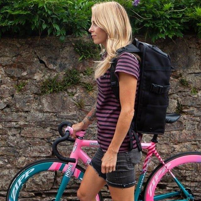 MXD Pace Tote Pack