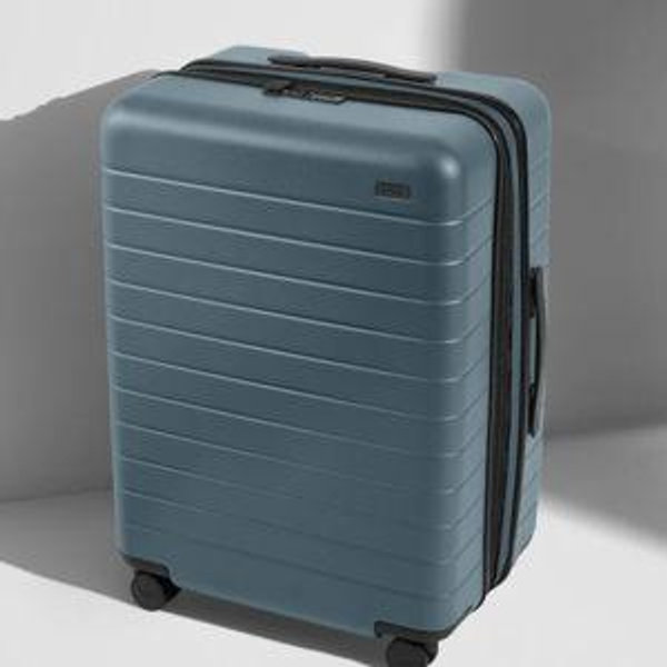 The Medium Flex in Coast Blue