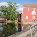 Shop in Historic Smithville