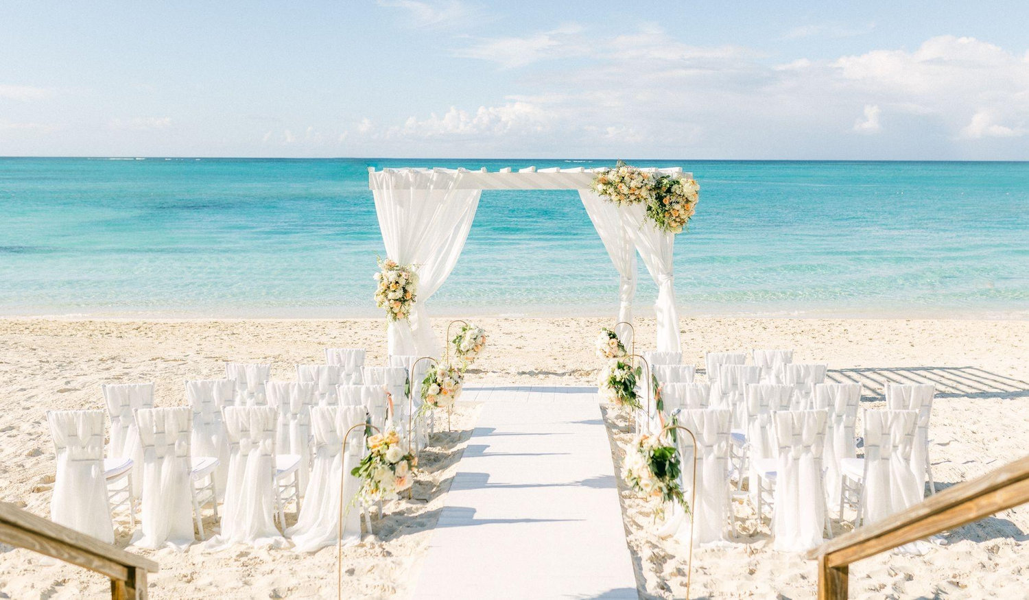The Wedding Website of Yasmim Sasahara and Casey Quinn