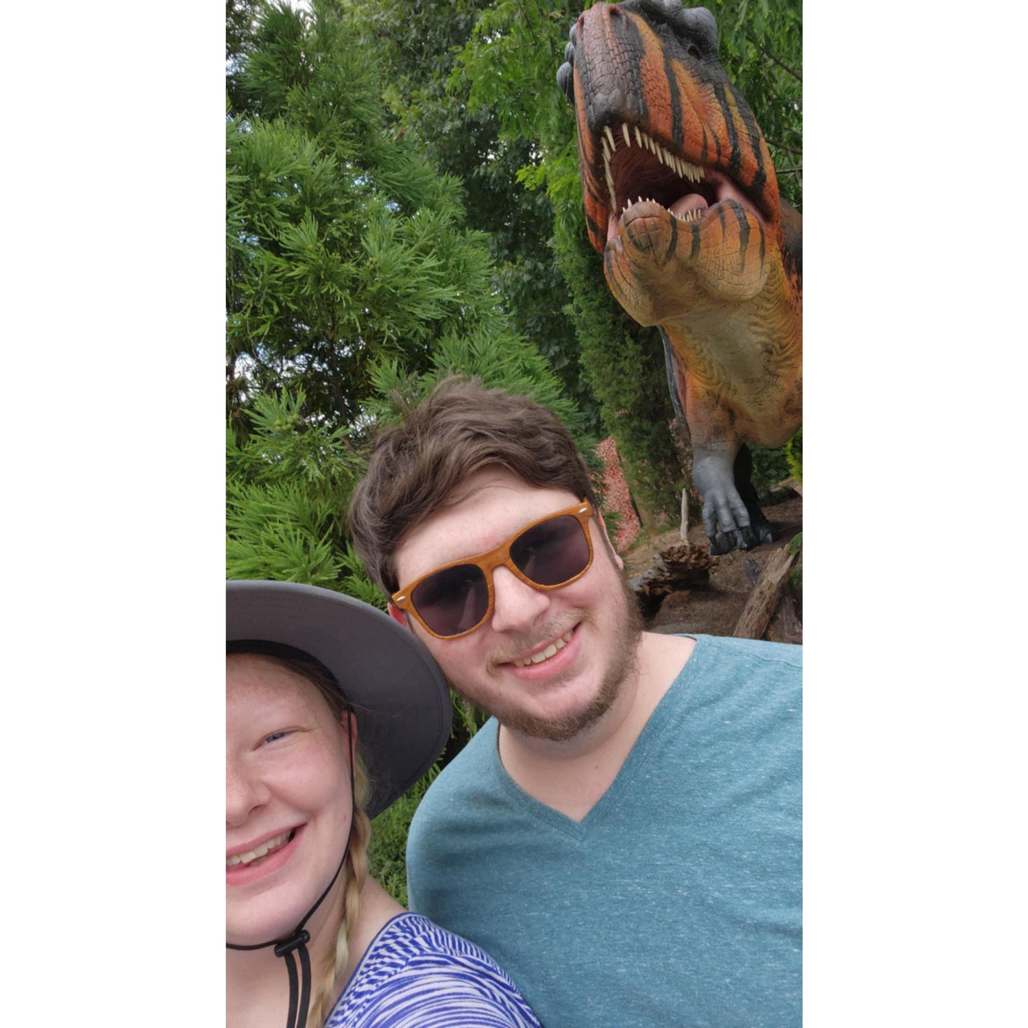 Knoxville zoo... one of our favorite date spots <3
