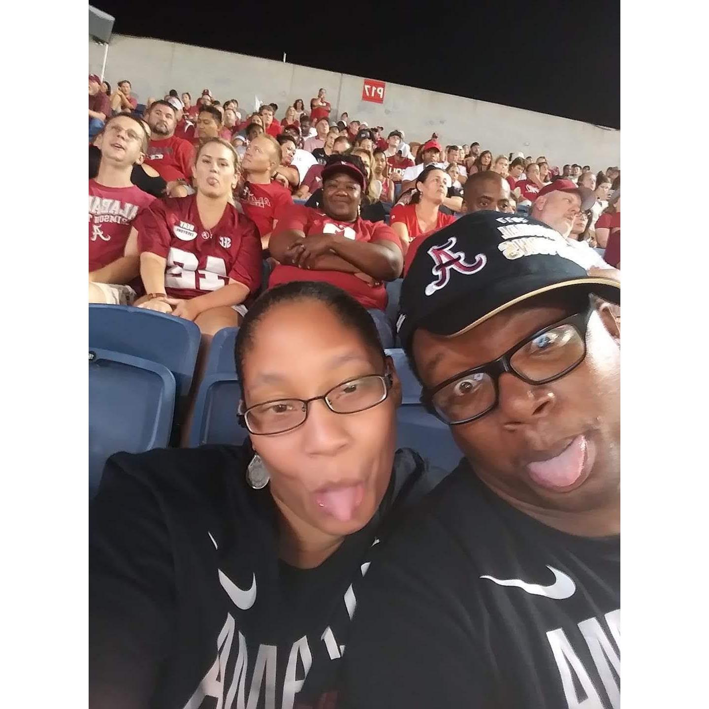 Having fun at my 1st live football game. ALABAMA "ROOL TIED"