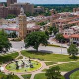 Country Club Plaza