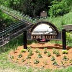Barn Bluff