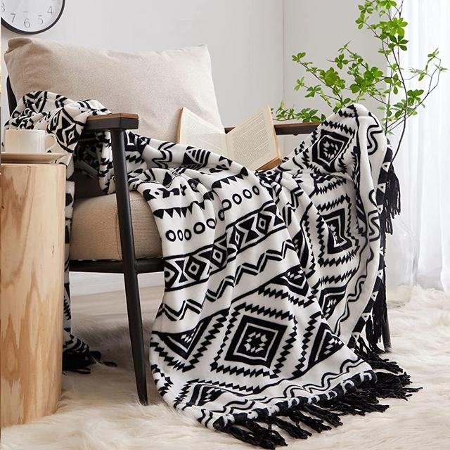 CASAAGUSTO Boho Throw Blanket, Black and White Decorative Blankets with Tassel, Printed Flannel Bohemian Throw Blanket for Chair, Bed, Sofa, Couch(50*60, Black and White)