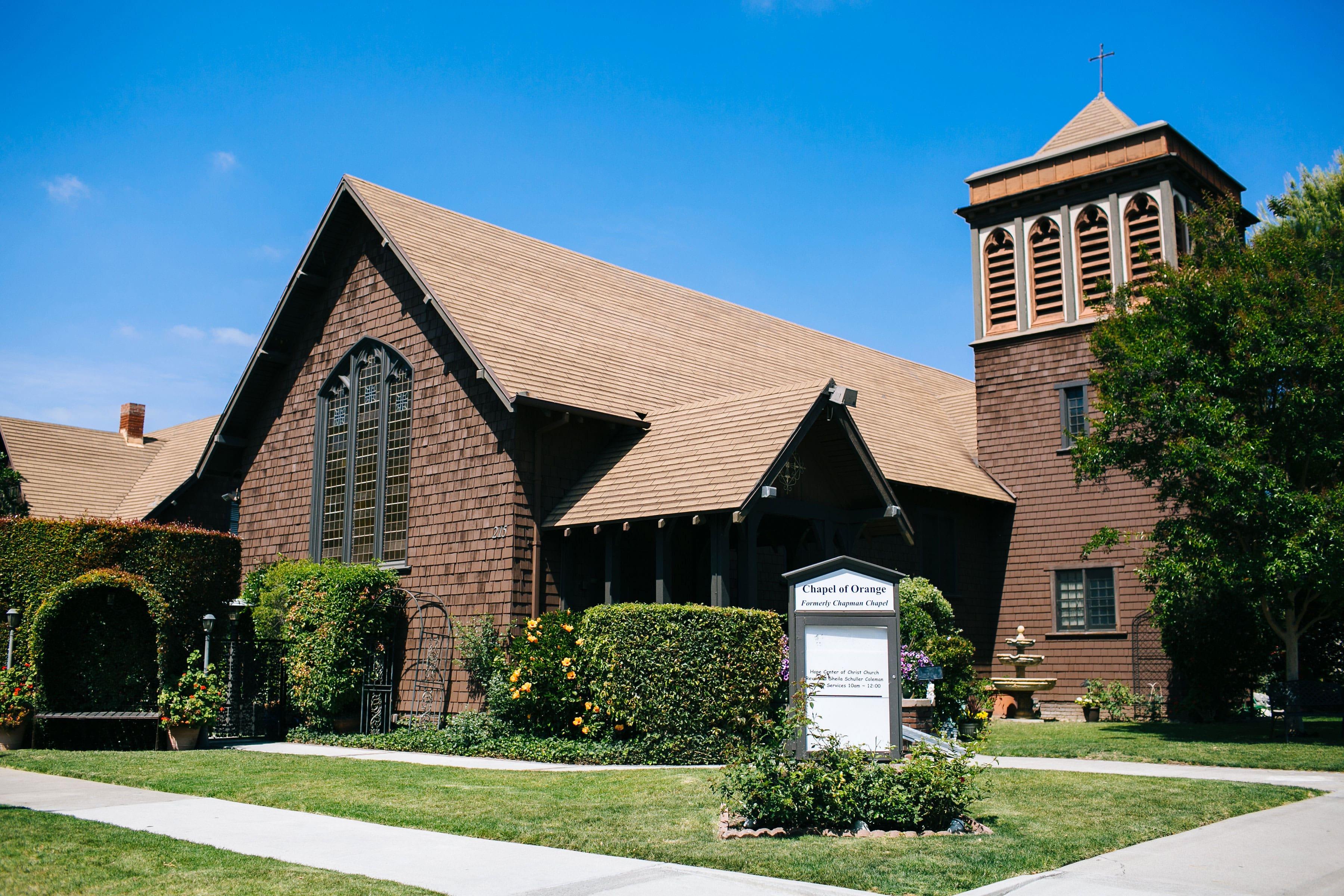 The Wedding Website of Krystle Gomes and Lee Sumner