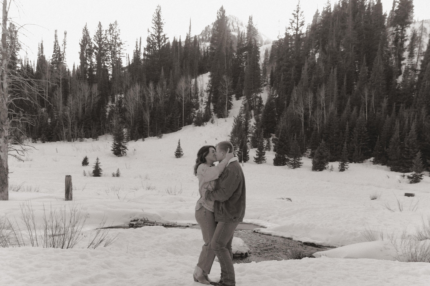 The Wedding Website of Austyn Weller and Ethan Vowles