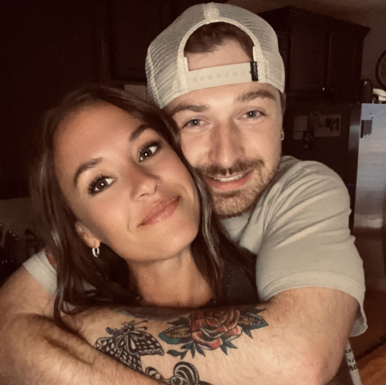 📍 We met through mutual friends on TikTok — never would've guessed a comment section would change our whole lives. Miles apart, Brittany in Tennessee. Carter in Minnesota. 700+ miles between us, but the conversations never stopped.
