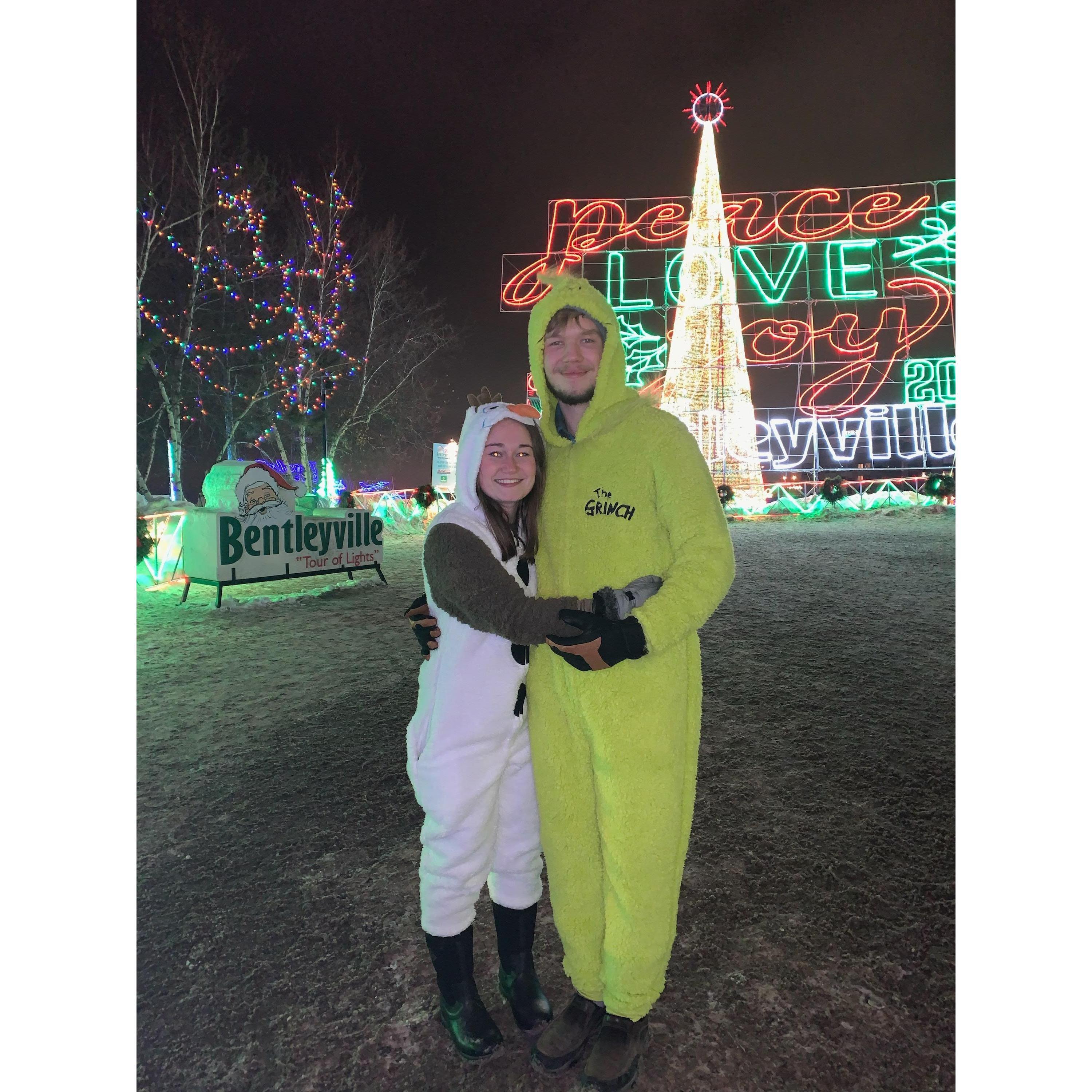 Bentleyville Year 4. Olaf and the Grinch. December 2019.