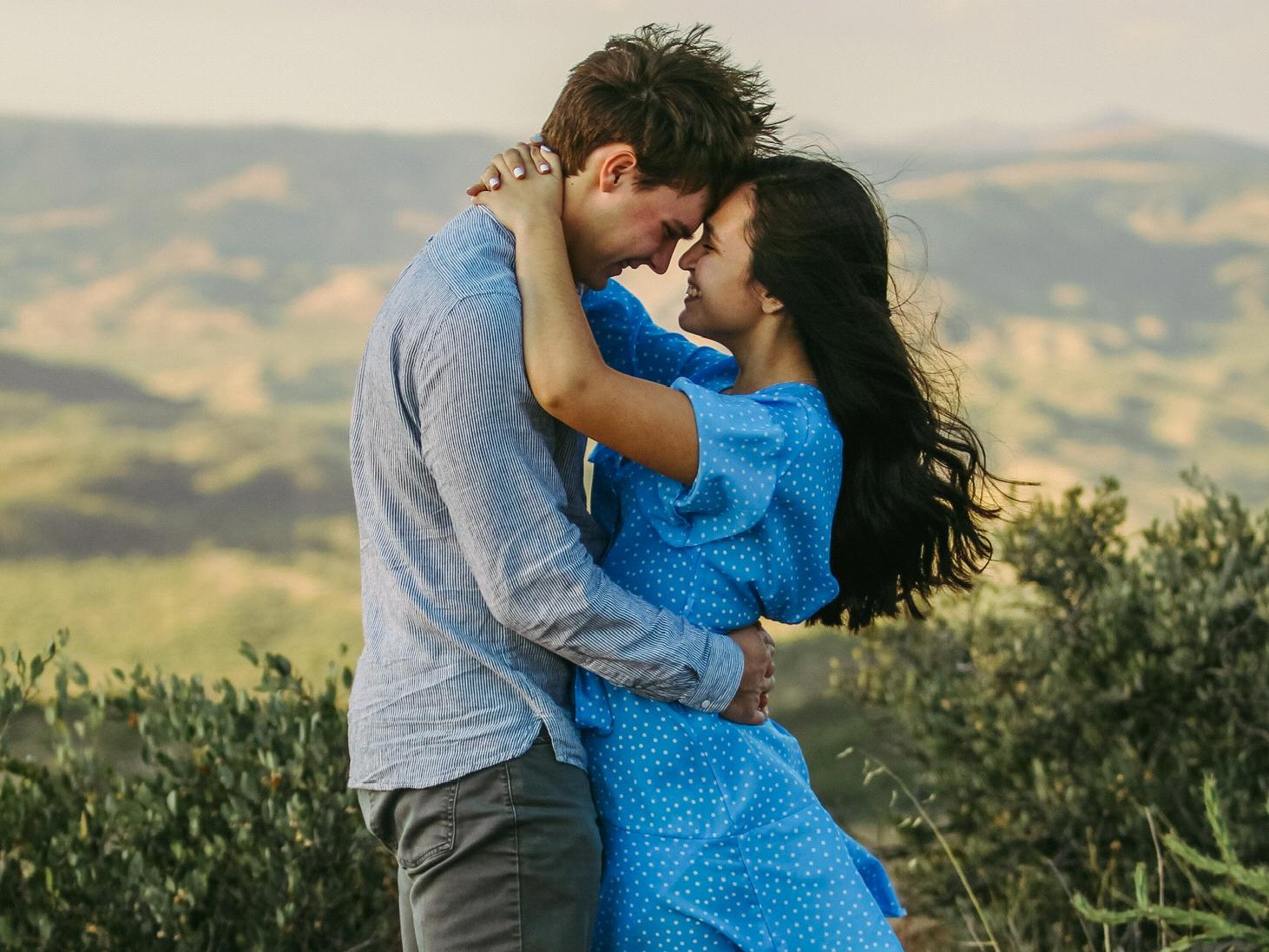 The Wedding Website of Anahi Martinez and Ian Lukas
