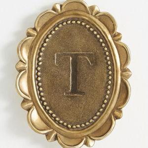 Louisa Monogram Gallery Wall Charm - Letter T