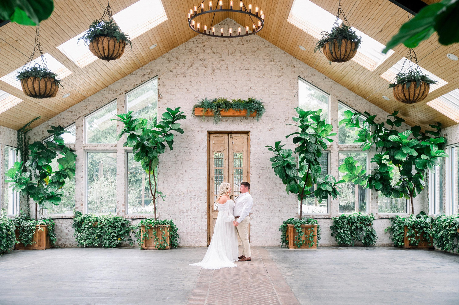 The Wedding Website of Ariana Hagstrom and Trey Revere
