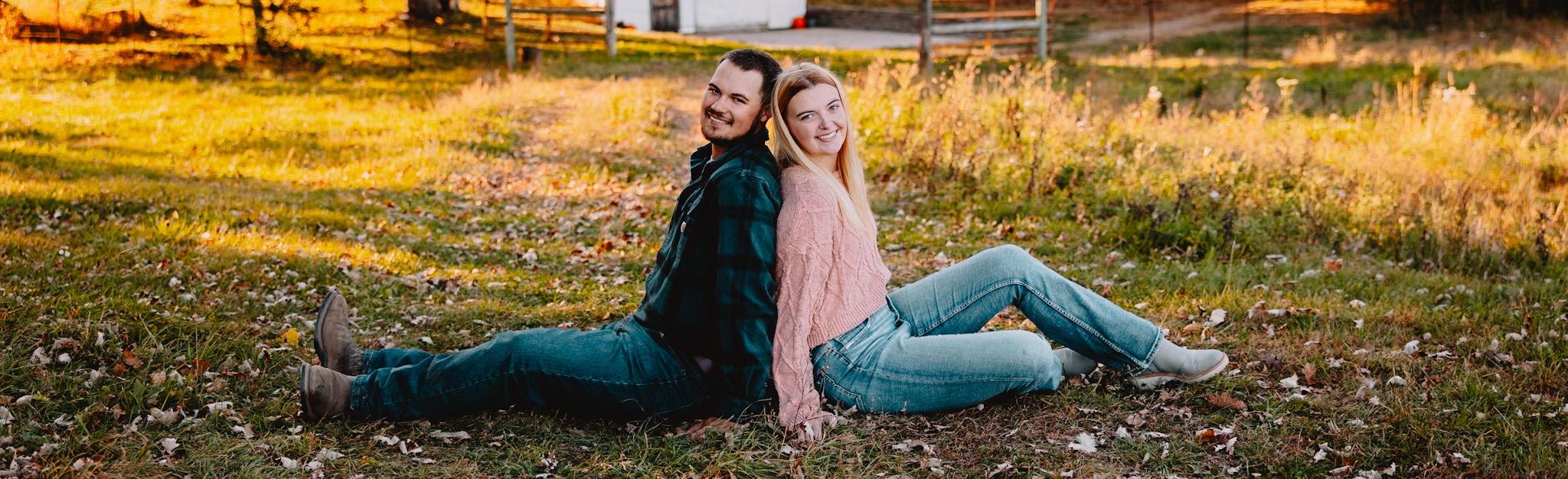 The Wedding Website of Hannah Davis and Tate Ovik