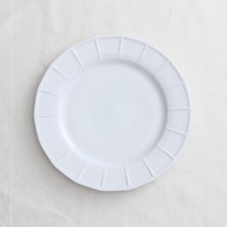 Embossed Rim Porcelain Plate