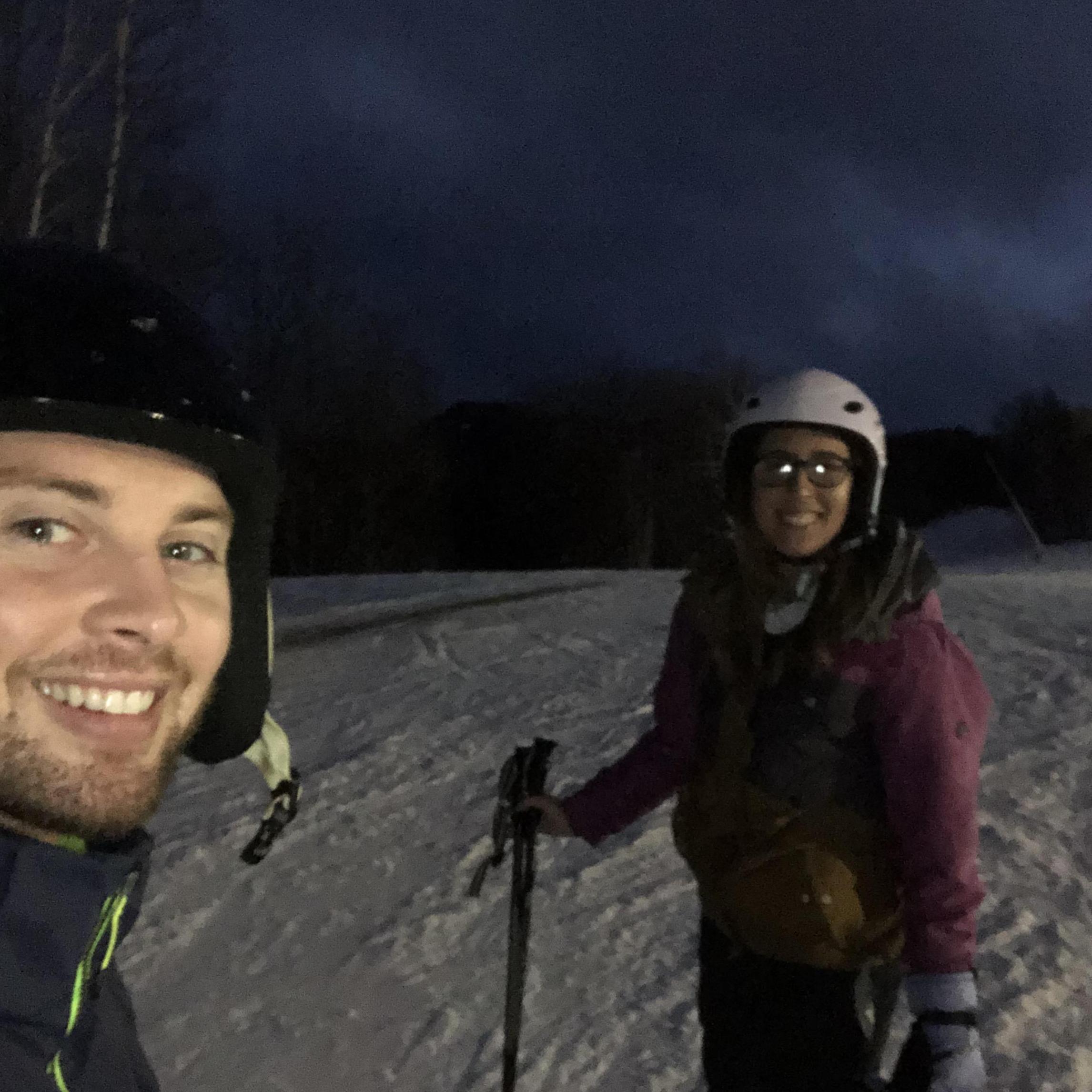 We love night skiing! There's always less people so Leigh's chances of crashing into someone greatly reduces.